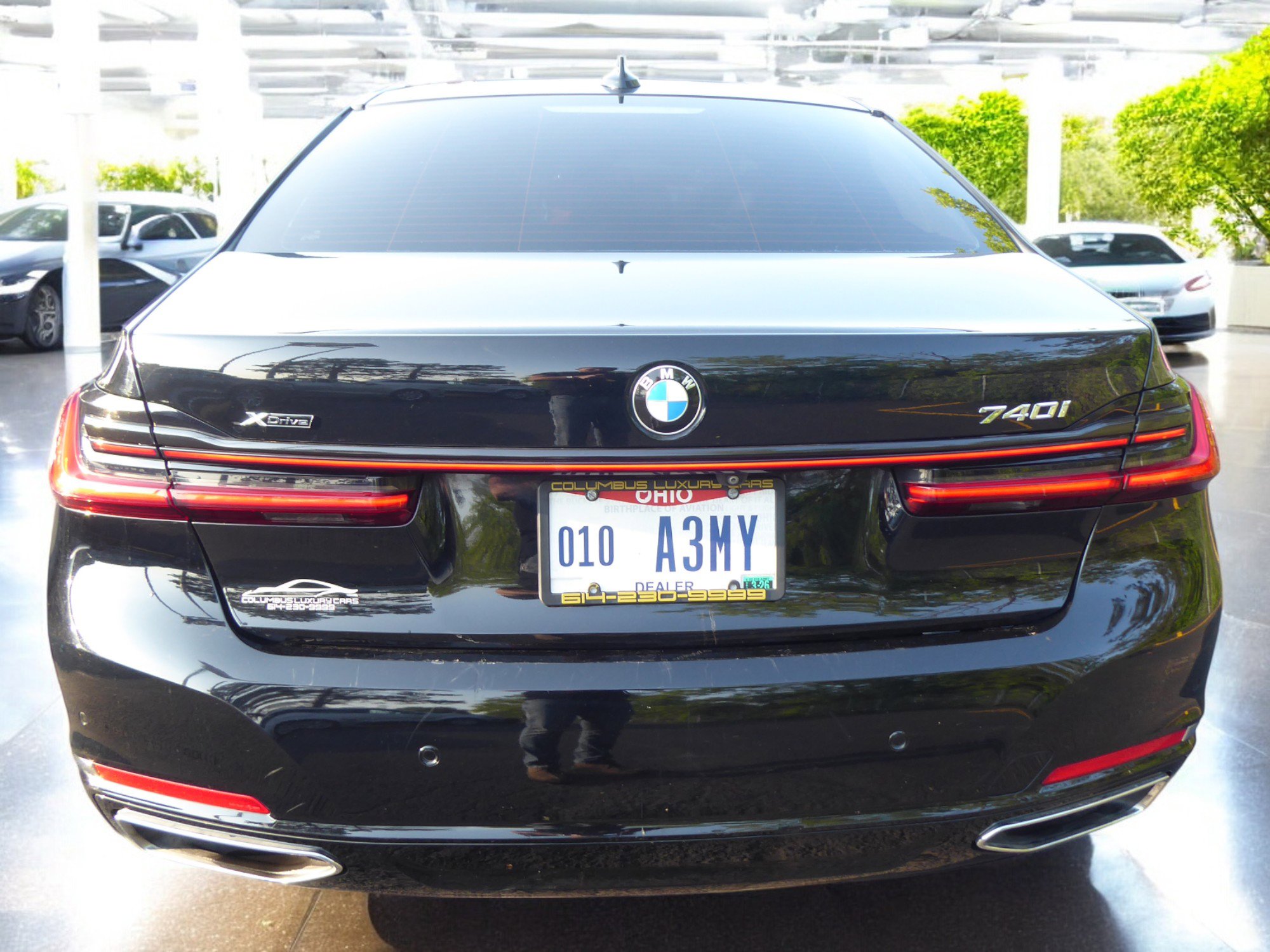 Used 2020 BMW 740i xDrive w/ Cold Weather Package image 9