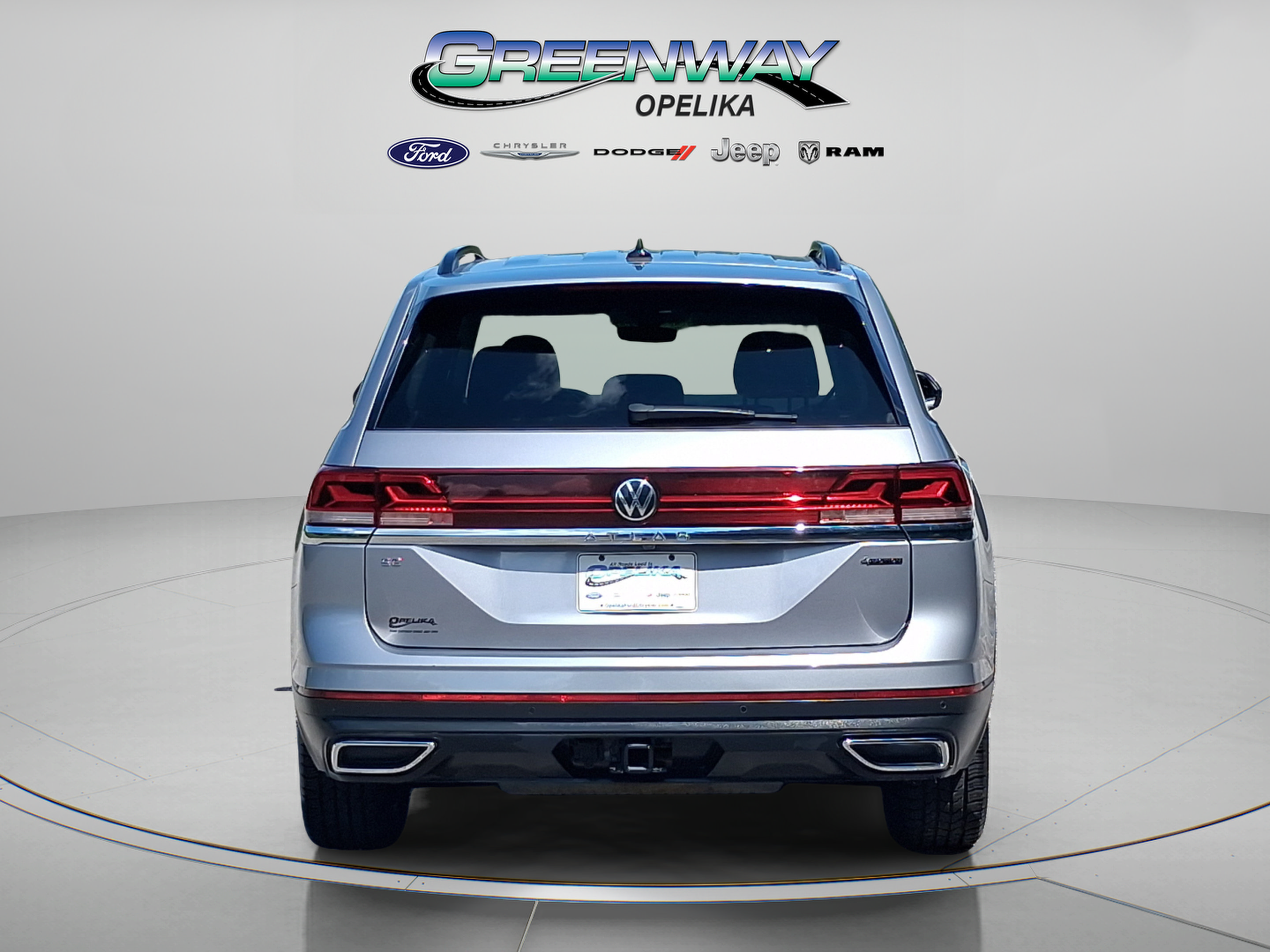 Used 2025 Volkswagen Atlas SE AWD/4WD image 6
