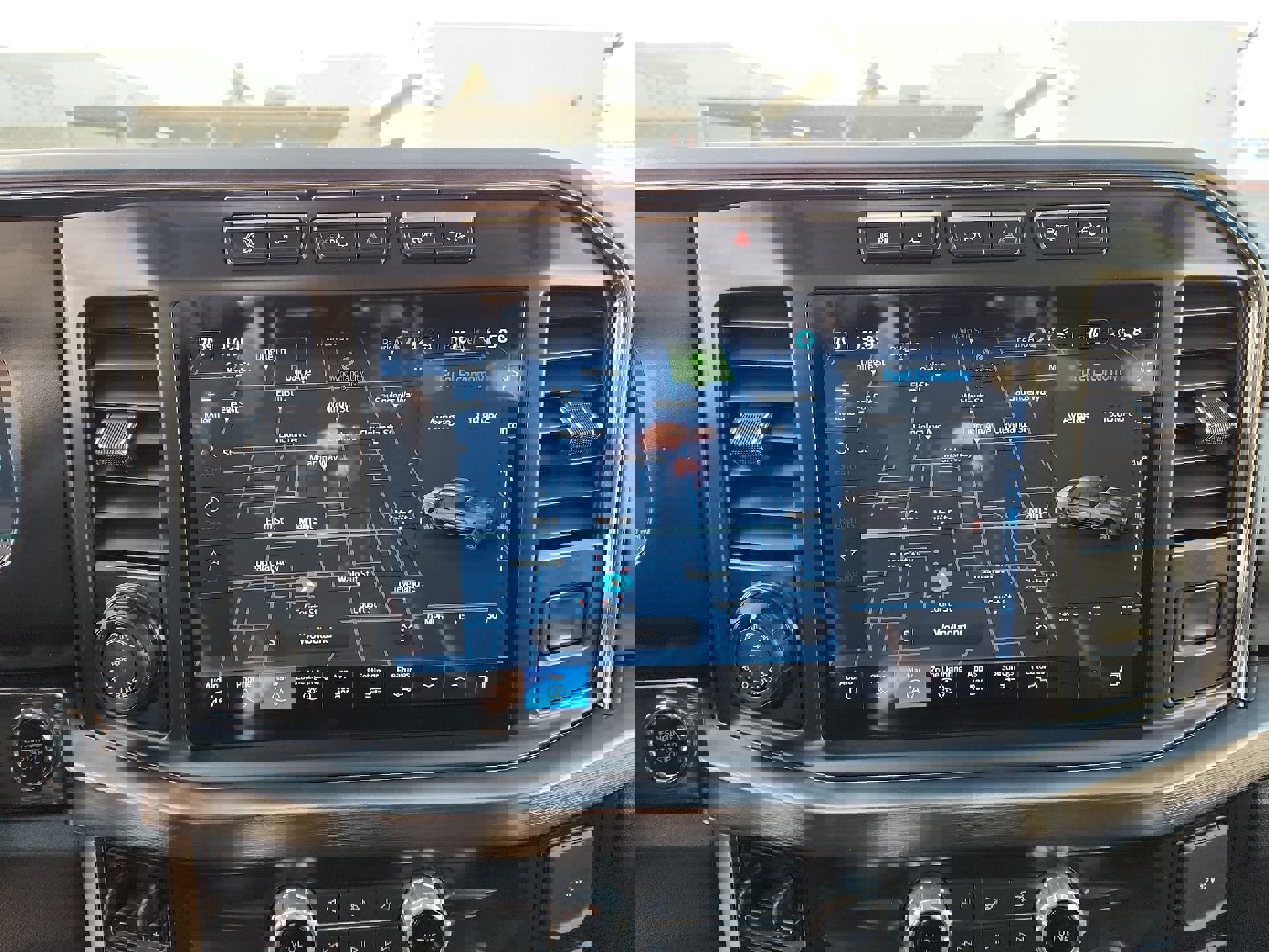 Used 2024 Ford F350 Lariat w/ Lariat Ultimate Package image 20