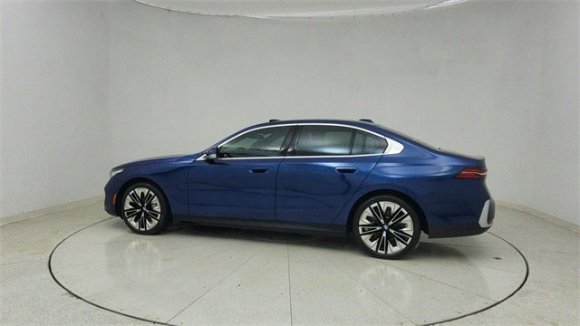 Used 2026 BMW 530i image 64