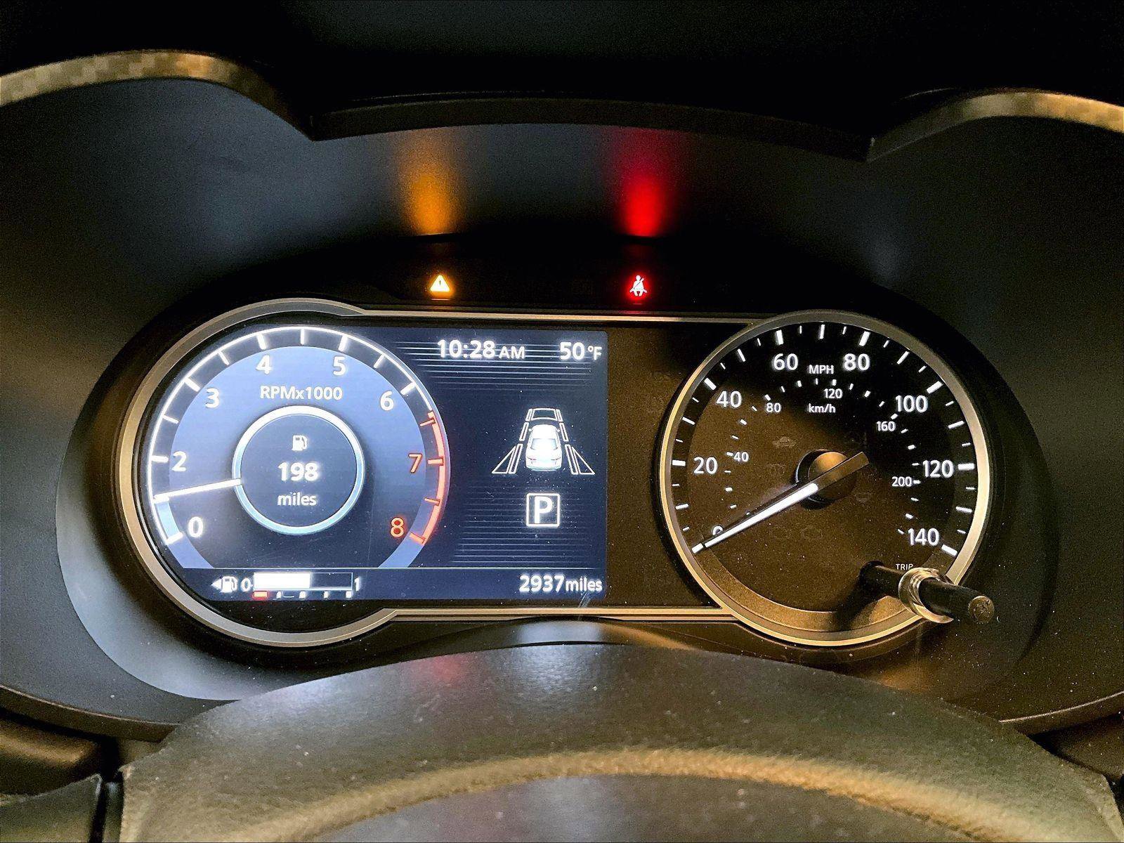 Used 2024 Nissan Versa SR w/ Trunk Package FWD image 19