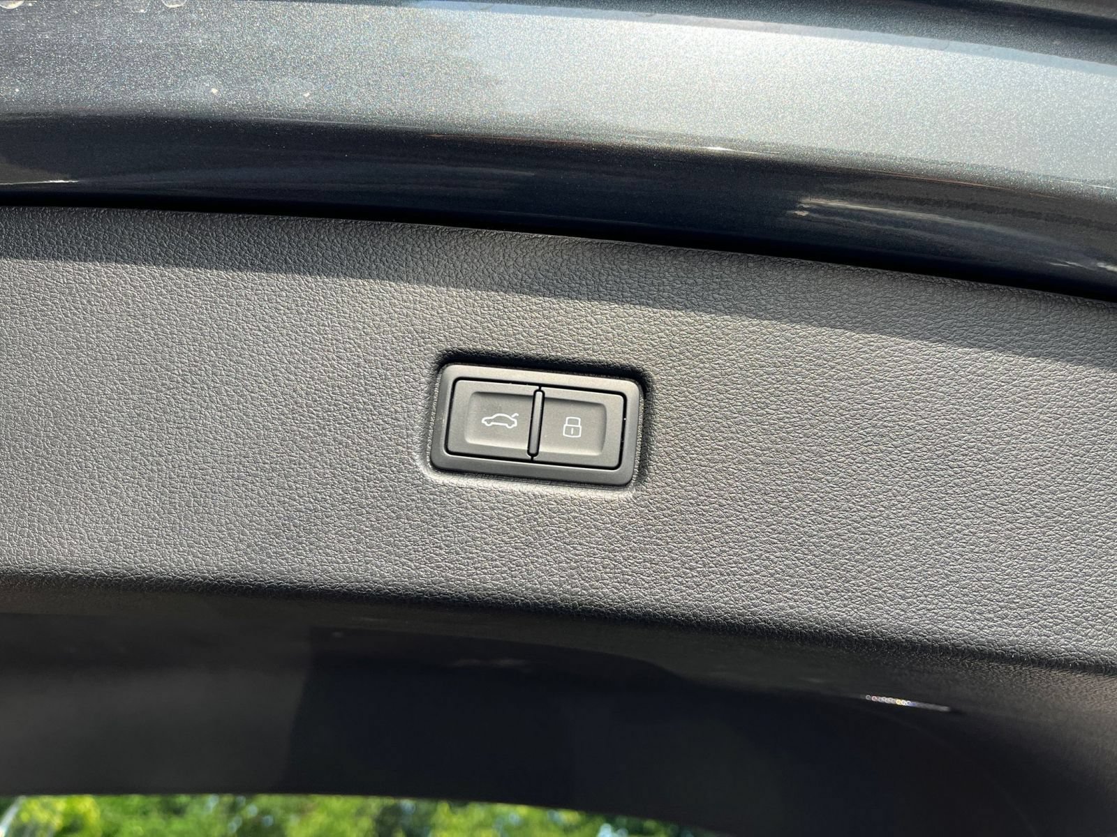 Used 2025 Audi Q5 Prestige AWD/4WD image 24