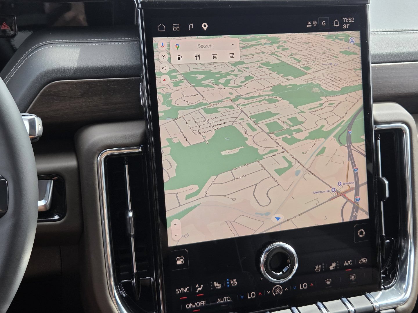 New 2026 GMC Yukon XL Denali Ultimate AWD/4WD image 13