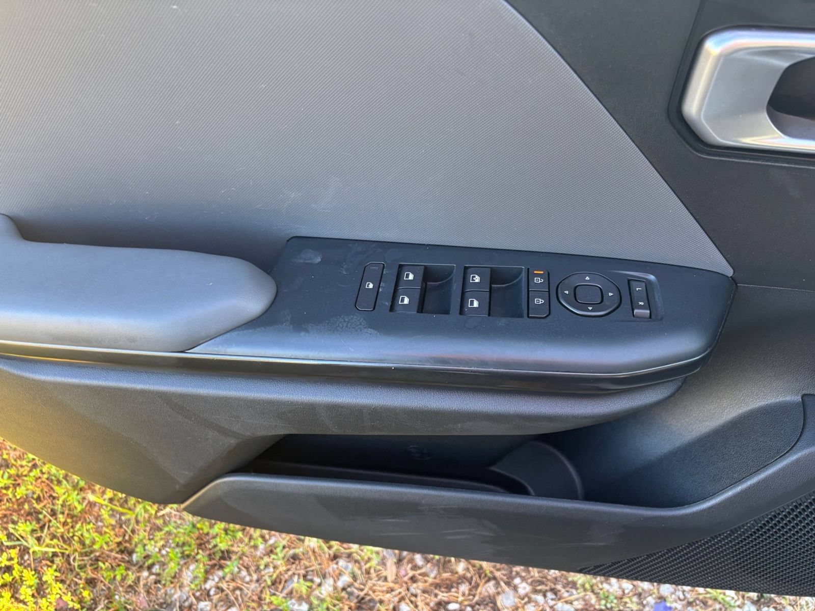 Used 2025 Kia K4 FWD image 18