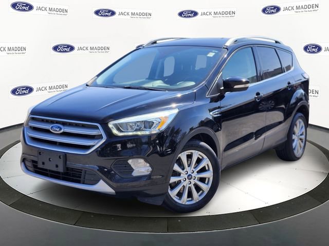 Used 2017 Ford Escape Titanium image 1