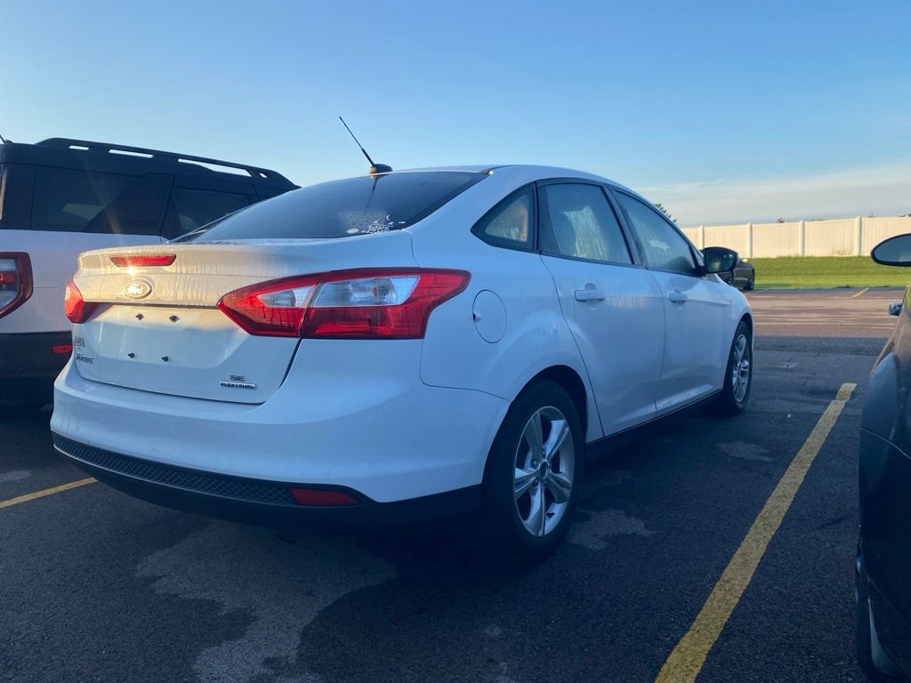 Used 2013 Ford Focus SE FWD image 9