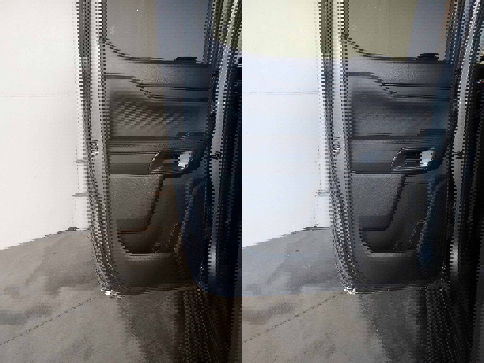 New 2025 Ford Ranger XLT w/ Equipment Group 301A High image 39