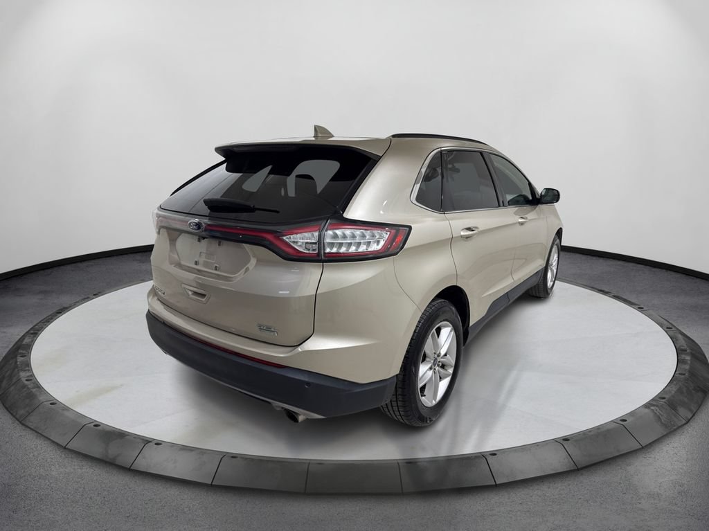 Used 2017 Ford Edge SEL w/ Equipment Group 201A FWD image 6