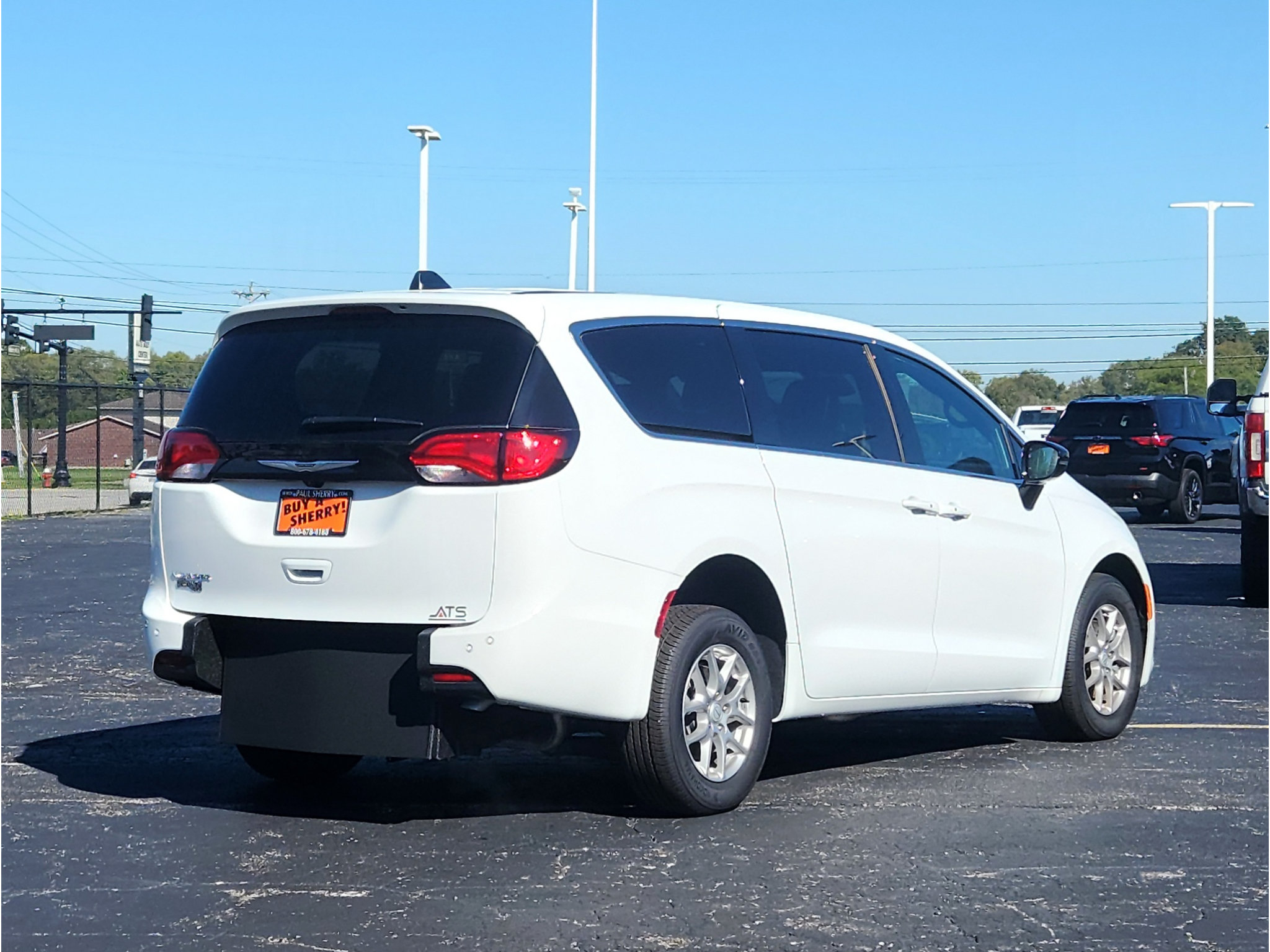 New 2026 Chrysler Voyager LX FWD image 9
