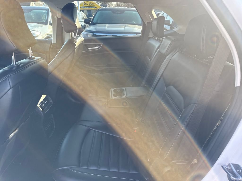 Used 2024 Ford Edge SEL image 14