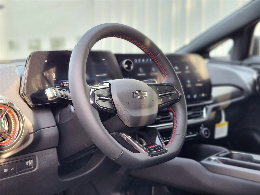 New 2026 Chevrolet Equinox EV RS image 17