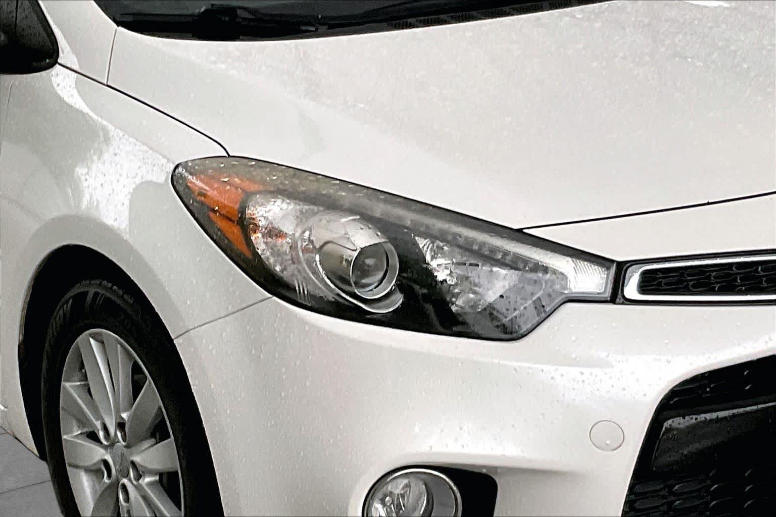 Used 2016 Kia Forte Koup EX FWD image 24