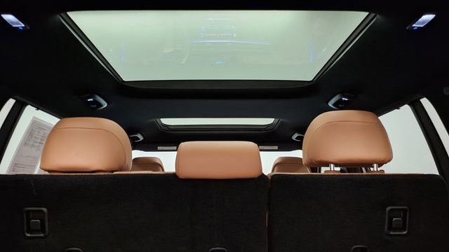 Used 2024 Hyundai Santa Fe Limited image 24