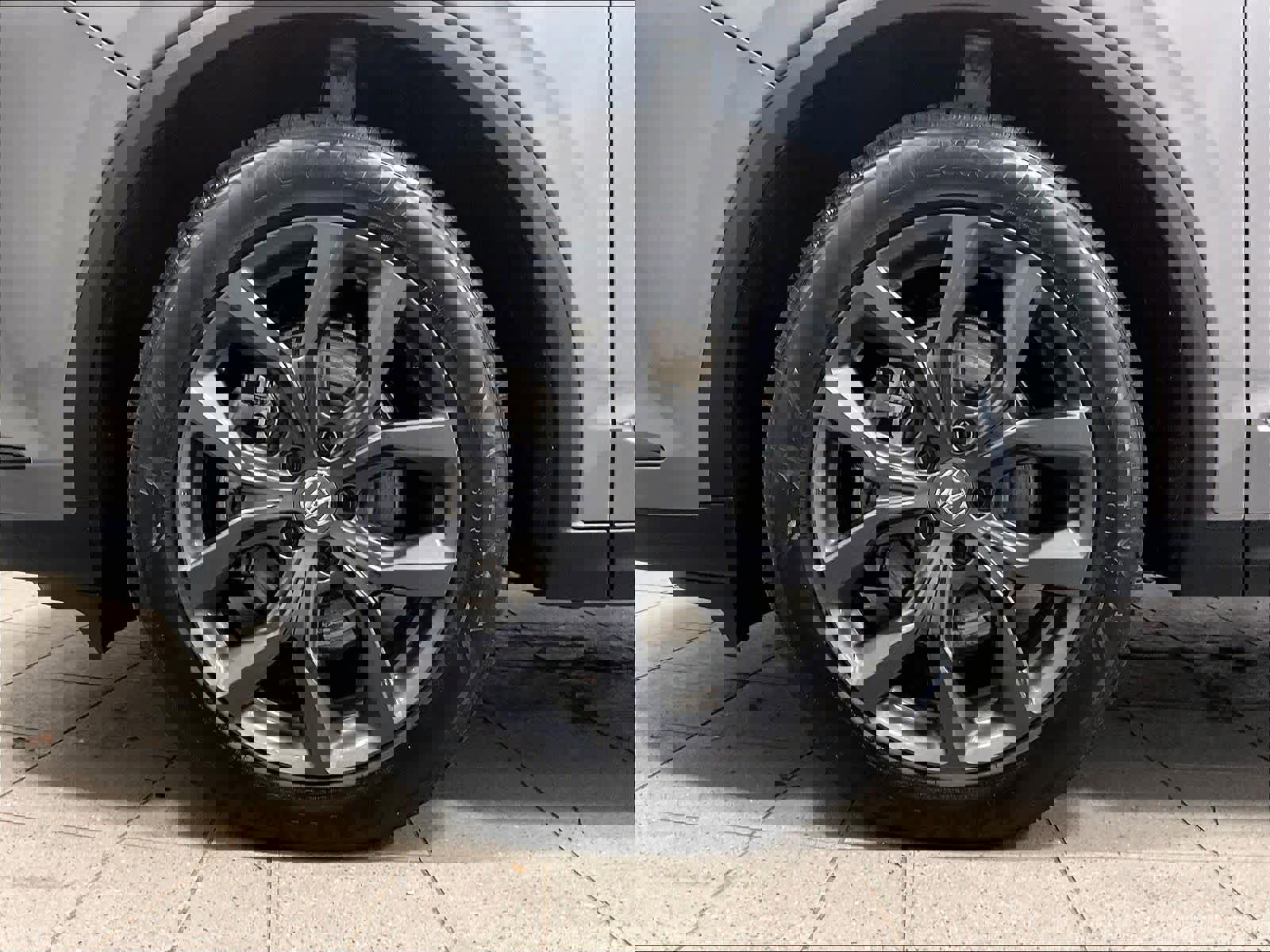 Used 2024 Acura MDX A-Spec image 7