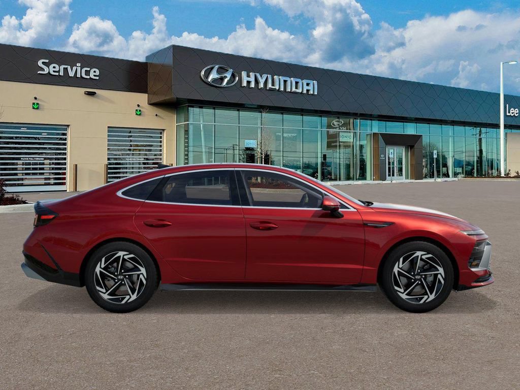 New 2025 Hyundai Sonata SEL FWD image 7