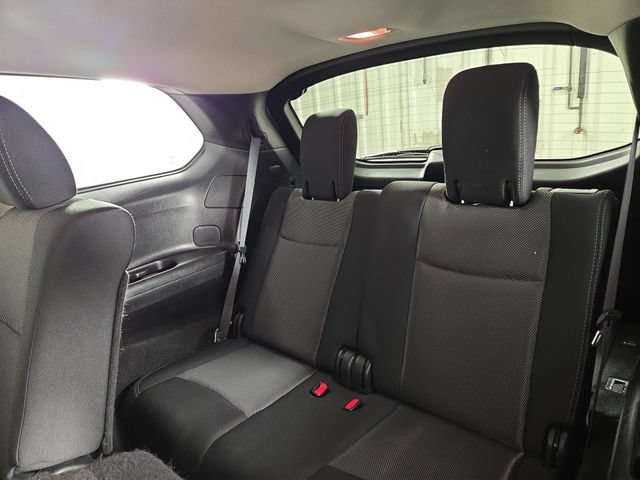 Used 2019 Nissan Pathfinder SV AWD/4WD image 16