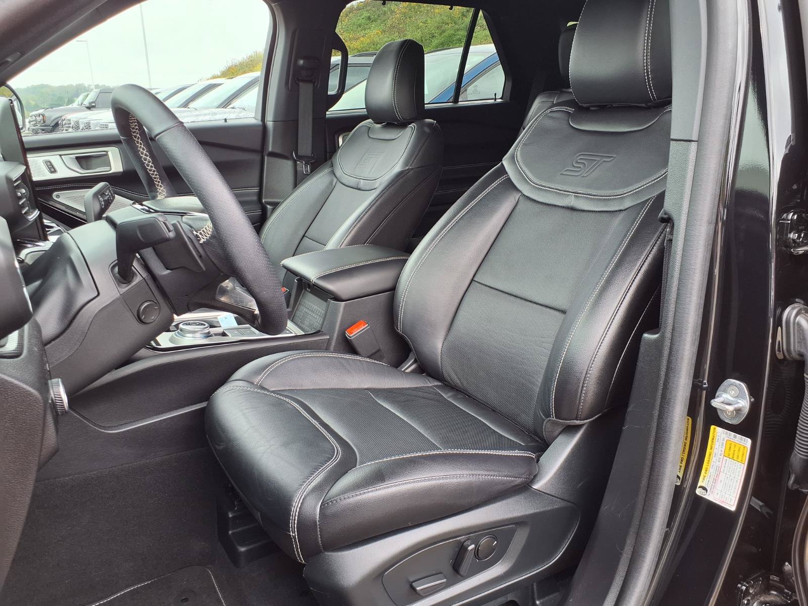 Used 2023 Ford Explorer ST w/ Equipment Group 401A AWD/4WD image 7