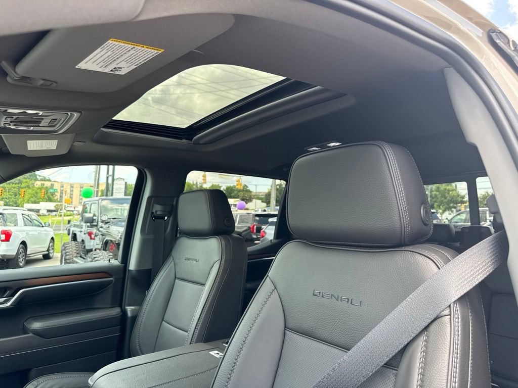 New 2026 GMC Sierra 1500 Denali AWD/4WD image 18