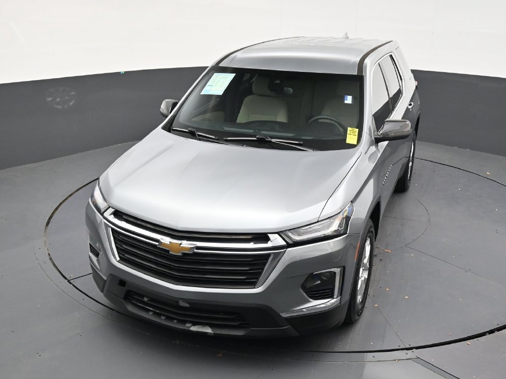 Used 2023 Chevrolet Traverse LS FWD image 19