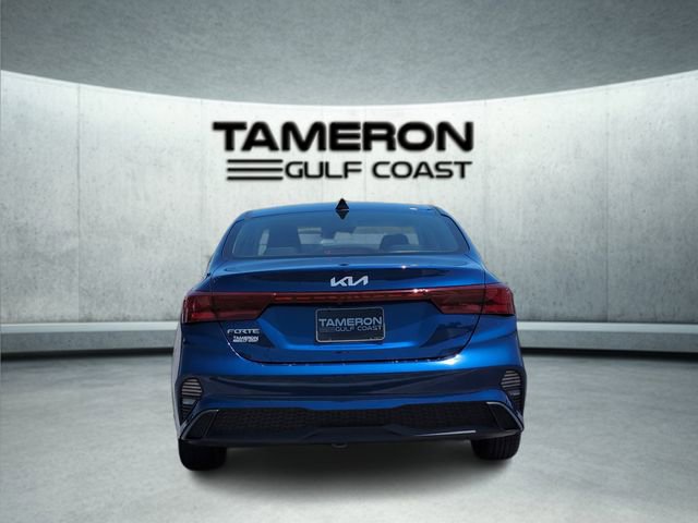 Used 2023 Kia Forte LXS w/ LXS Technology Package image 4