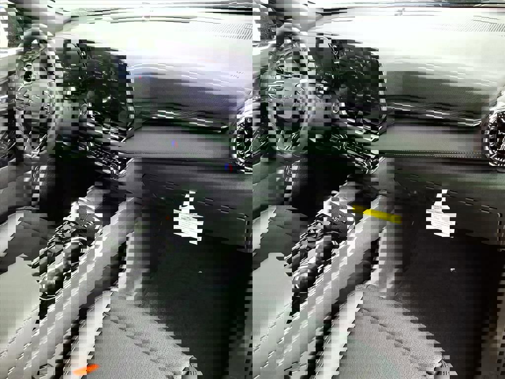 New 2026 Chevrolet Equinox LT w/ Convenience Package II image 59