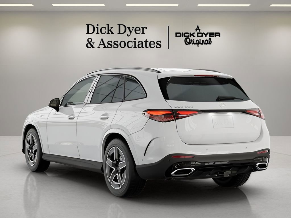 Used 2025 Mercedes-Benz GLC 300 image 15