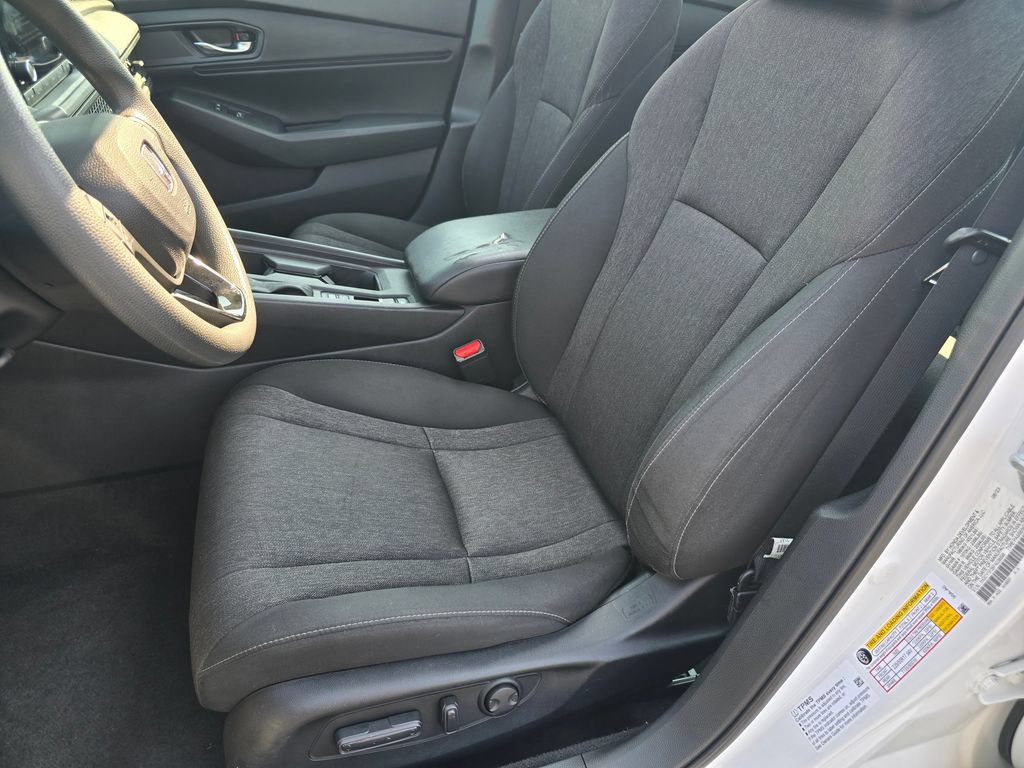 Used 2023 Honda Accord EX image 22