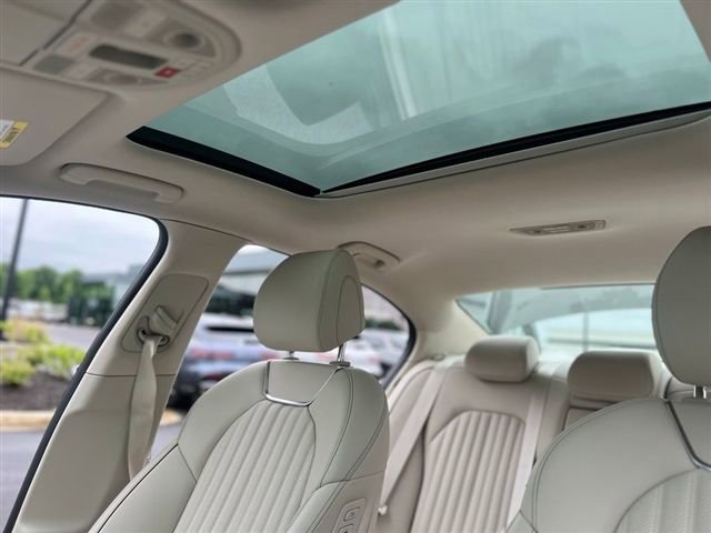 Used 2026 Genesis G70 2.5T Prestige RWD image 21