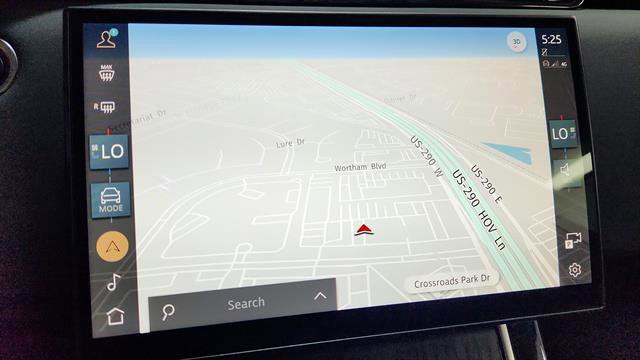 Used 2024 Land Rover Range Rover Evoque Dynamic SE image 17