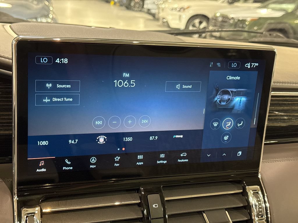 Used 2024 Lincoln Navigator L Black Label AWD/4WD image 15
