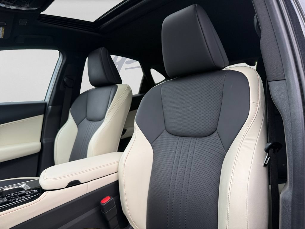 Used 2024 Lexus NX 350 AWD w/ Vision Package image 35