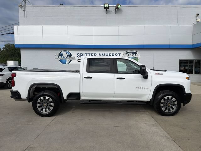 Used 2025 Chevrolet Silverado 2500 Custom w/ Custom Value Package AWD/4WD image 11