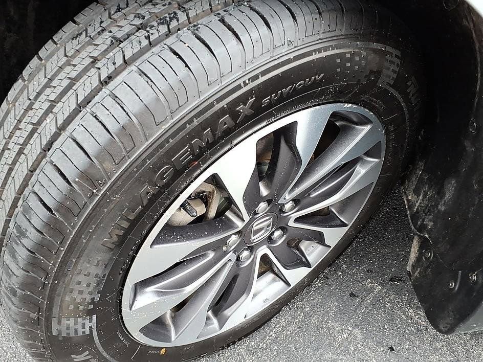 Used 2023 Honda Odyssey EX-L image 10