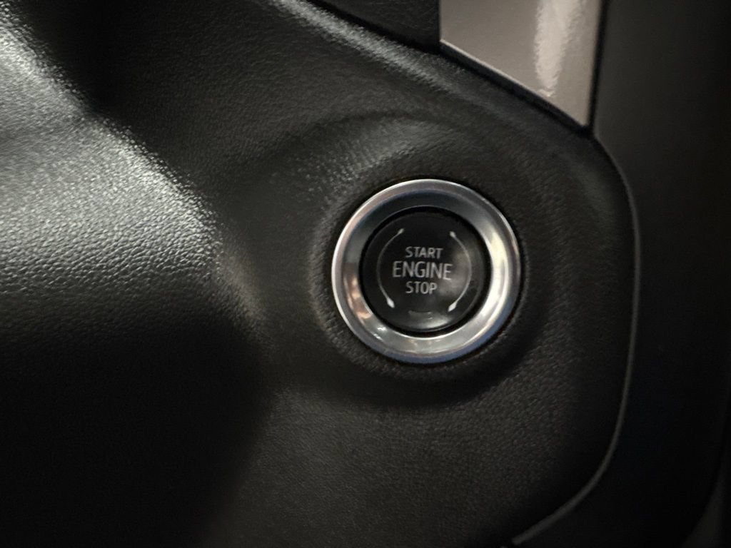 Used 2026 Chevrolet Silverado 1500 Custom AWD/4WD image 24