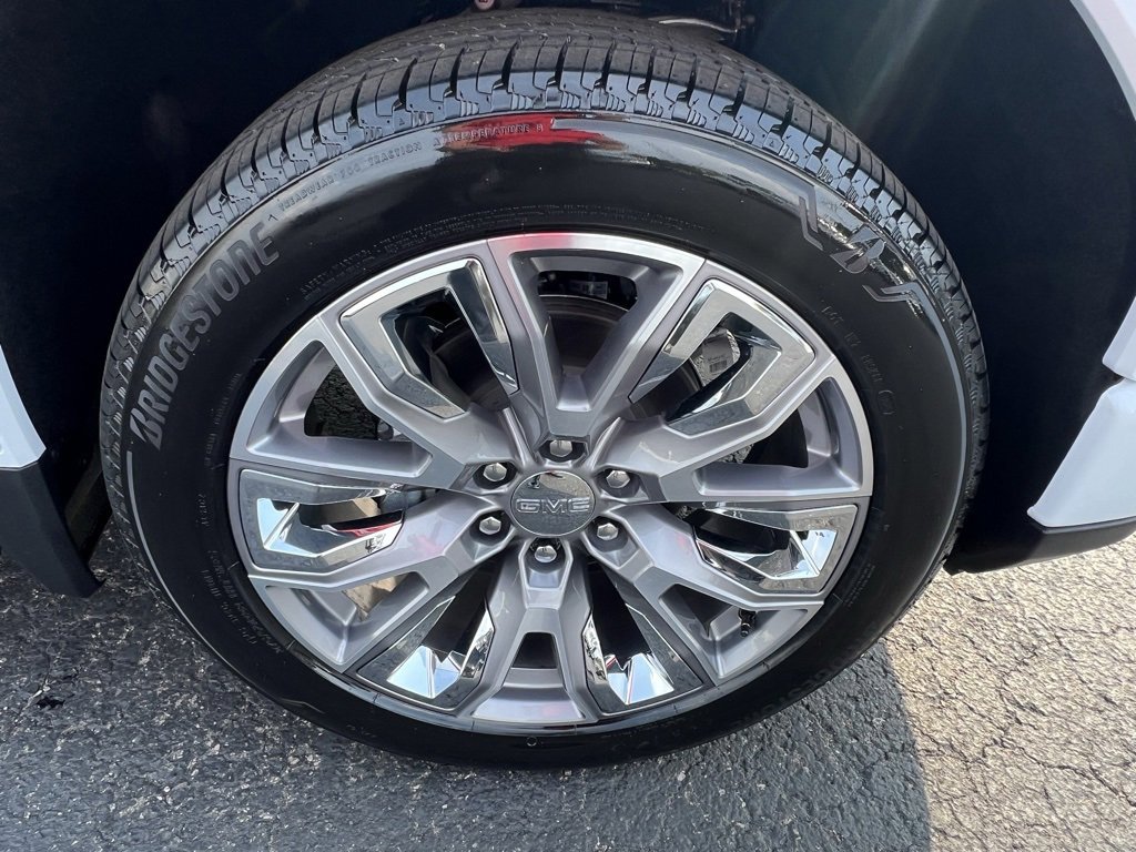 New 2026 GMC Sierra 1500 Denali image 9