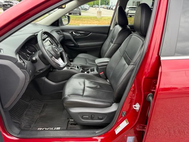 Used 2019 Nissan Rogue SL w/ Premium Package AWD/4WD image 17