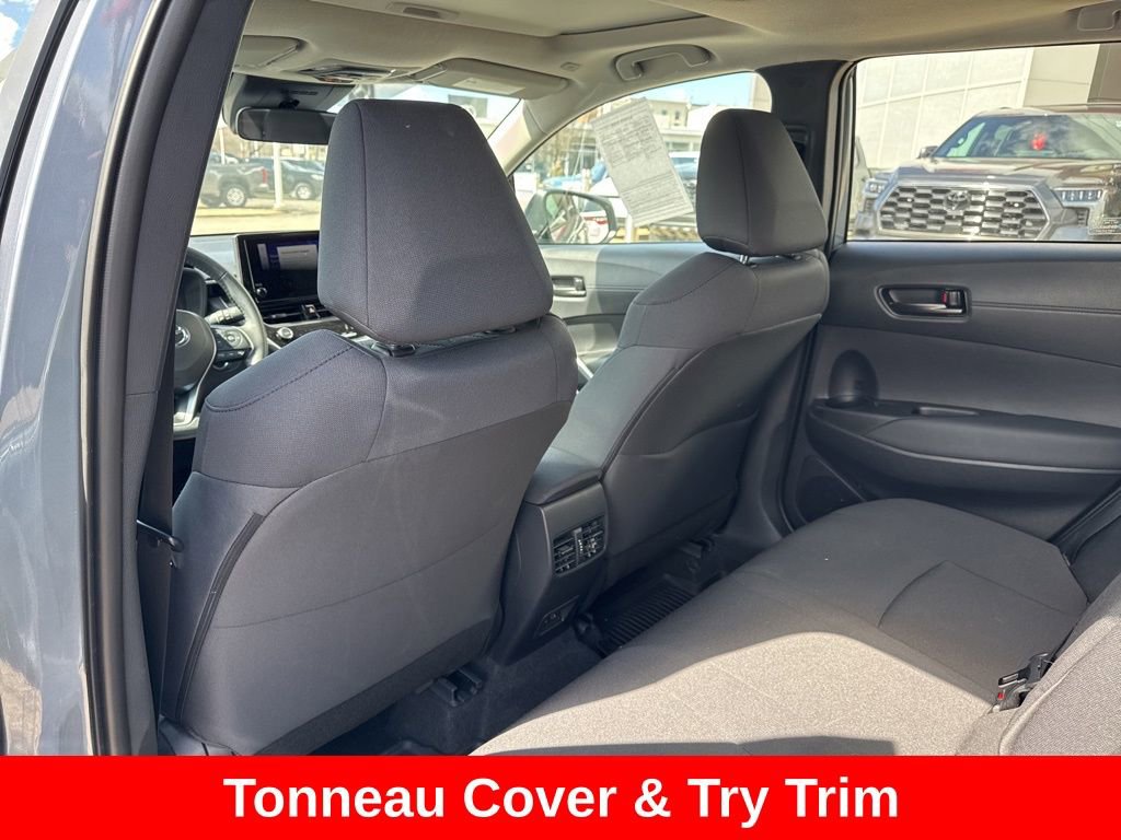 Used 2023 Toyota Corolla Cross LE w/ Moonroof Package image 16