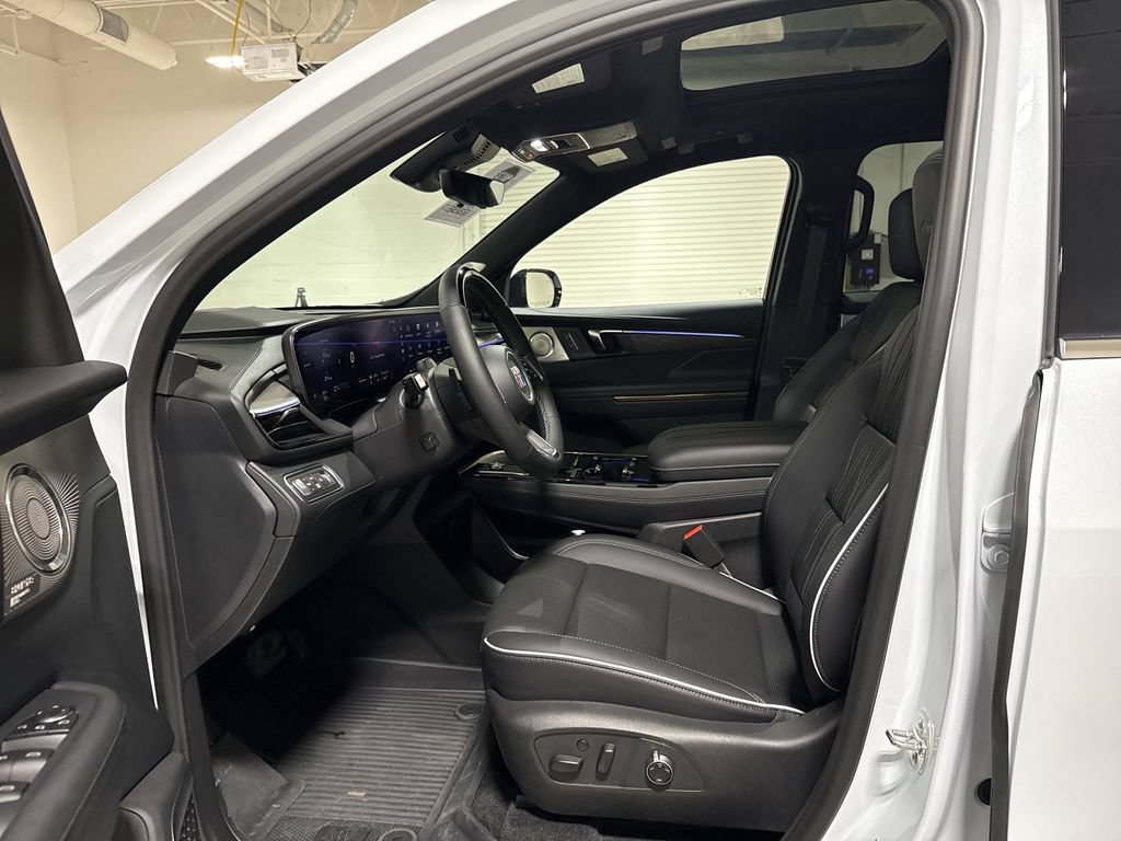 Used 2026 Buick Enclave Avenir w/ Super Cruise Package AWD/4WD image 21