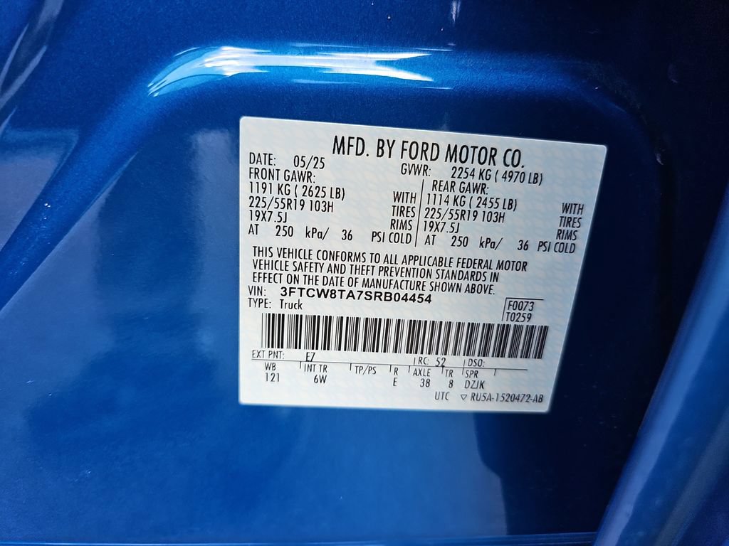 Used 2025 Ford Maverick Lobo AWD/4WD image 37