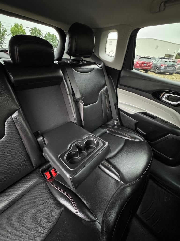 Used 2022 Jeep Compass Limited AWD/4WD image 24