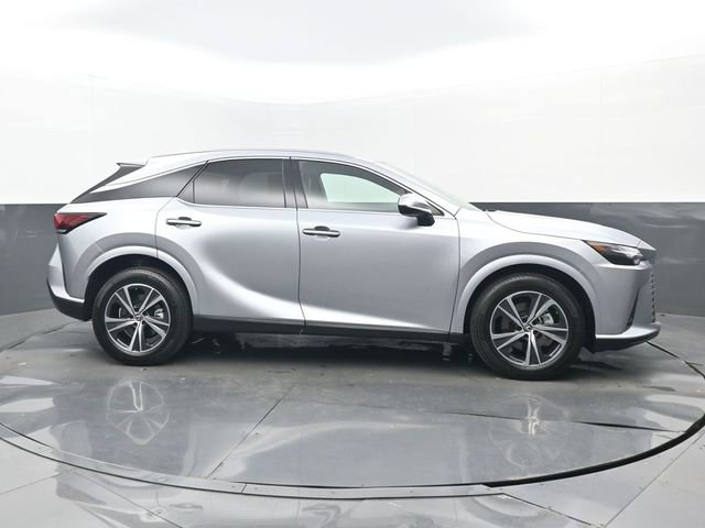 Used 2025 Lexus RX 350 Premium image 2