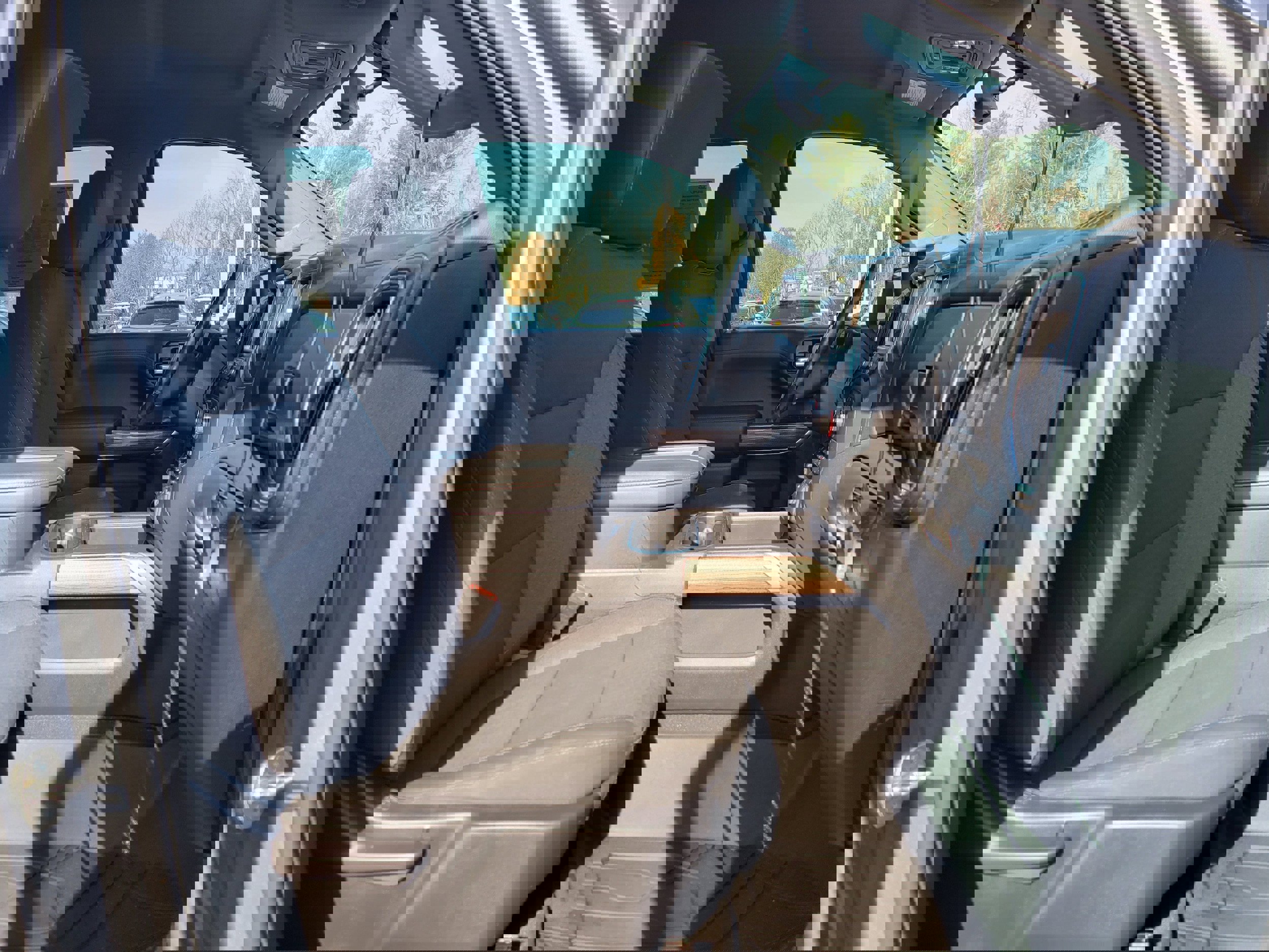 Used 2019 Chevrolet Silverado 1500 LT Trail Boss image 27