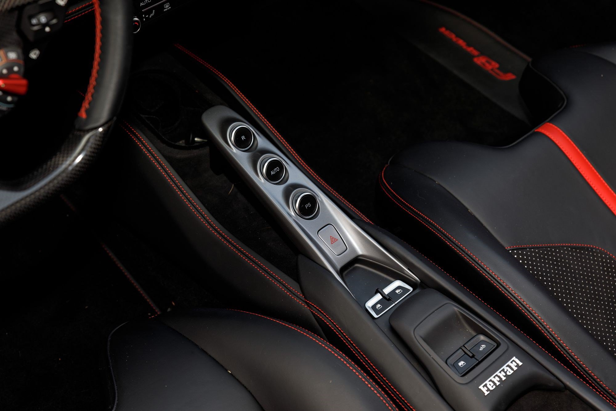 Used 2021 Ferrari F8 Tributo RWD image 30