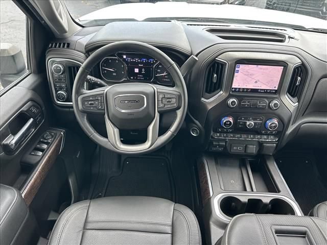 Certified 2022 GMC Sierra 2500 Denali w/ Denali Ultimate Package AWD/4WD image 17