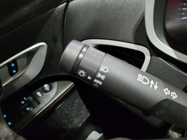 Used 2014 Chevrolet Equinox LT w/ LPO, Protection Package image 38