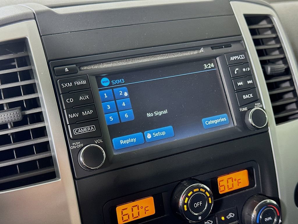 Used 2017 Nissan Frontier PRO-4X w/ Pro-4x Graphics Package AWD/4WD image 28