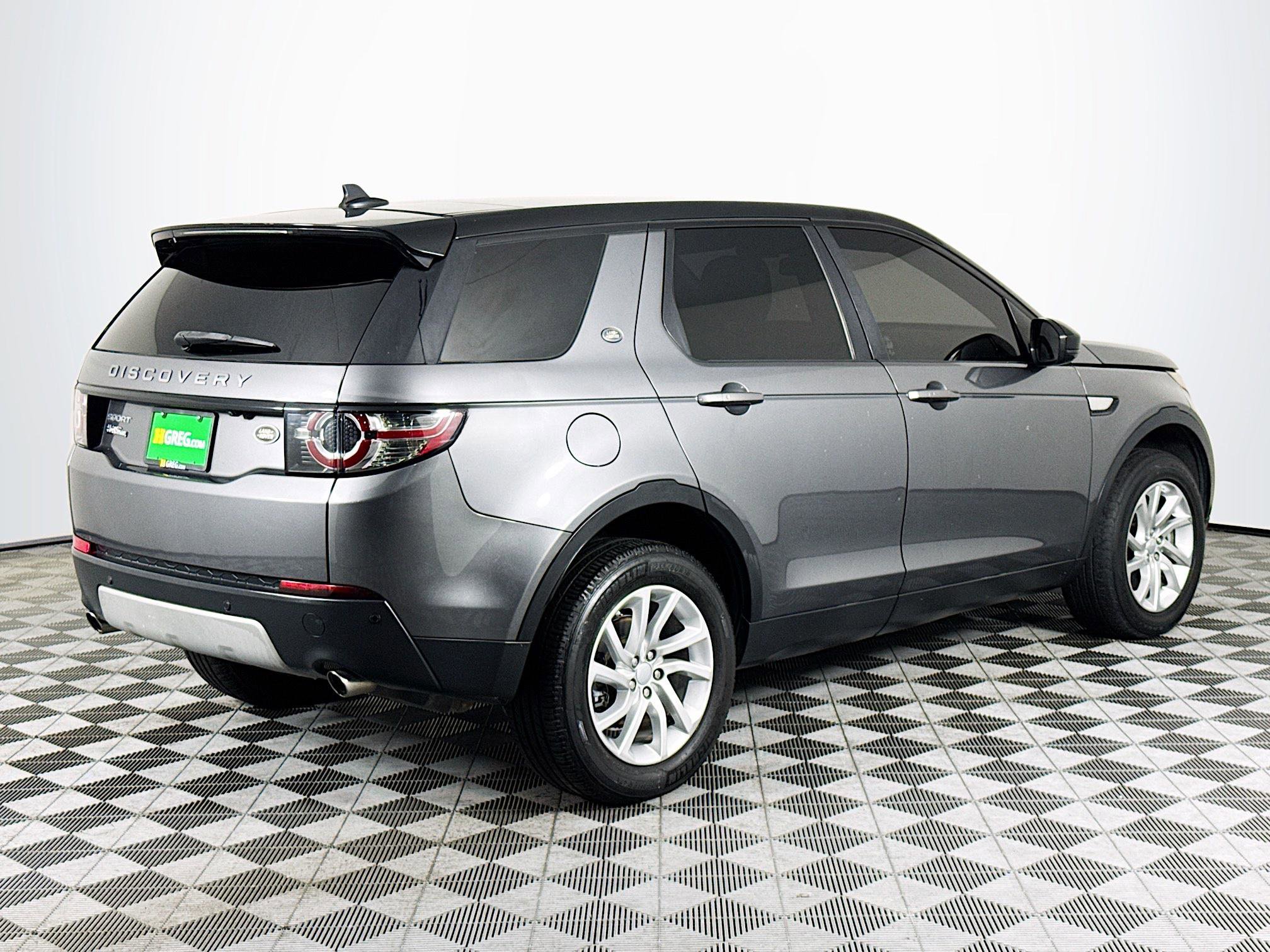 Used 2016 Land Rover Discovery Sport HSE AWD/4WD image 10