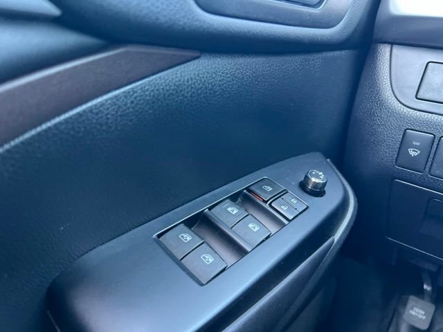Used 2016 Toyota Highlander XLE AWD/4WD image 20