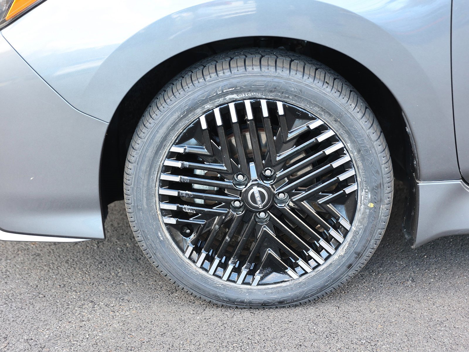 Used 2023 Nissan Leaf SV Plus image 11