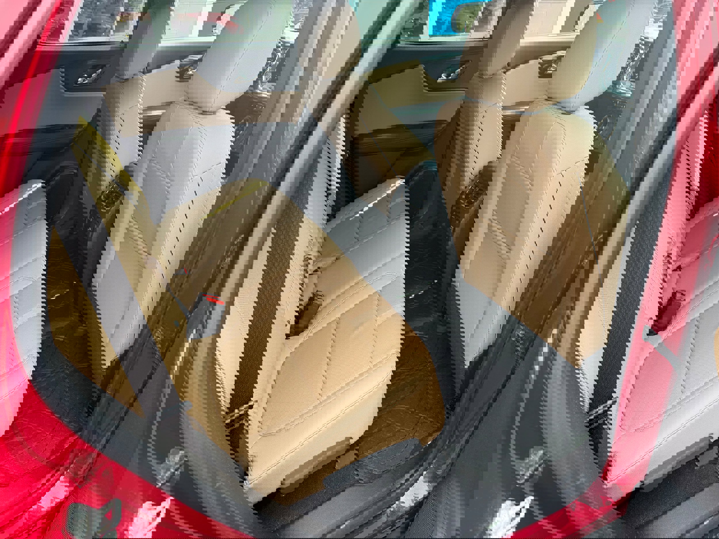 Used 2024 Chevrolet Blazer Premier w/ Driver Confidence II Package image 7